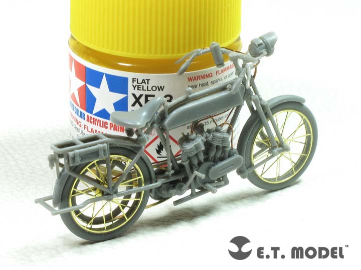 E.T. Model 1:35 WWI Peugeot 1917 750 cc 2 cyl Motorcyle