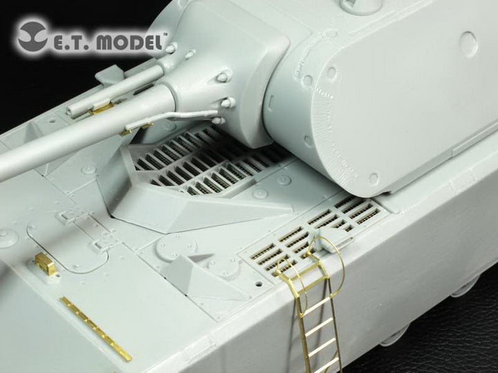 E.T. Model 1:35 WWII German Super Tank “MAUS” Detail Set