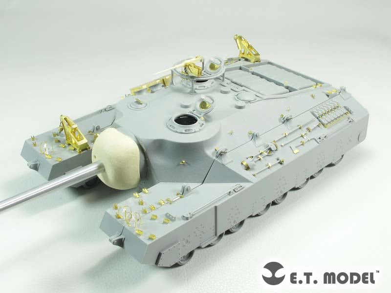 E.T. Model 1:35 US ARMY T28 Super Heavy Tank Detail Set