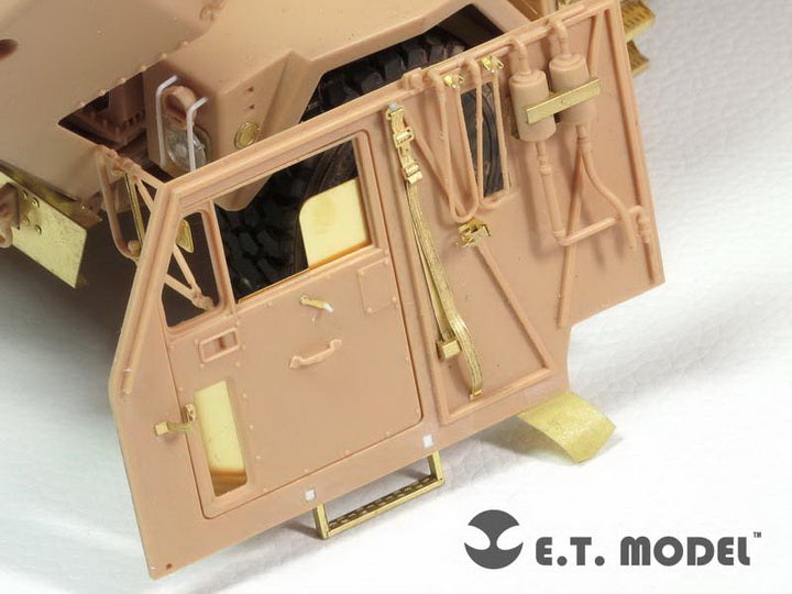 E.T. Model 1:35 Modern U.S. M1070 Truck Tractor Interior Detail Set