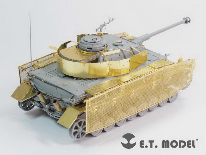 E.T. Model 1:35 WWII German Pz.Kpfw.IV Ausf.J Schurzen(Late version)