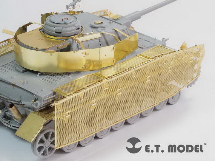 E.T. Model 1:35 WWII German Pz.Kpfw.IV Ausf.J Schurzen(Late version)