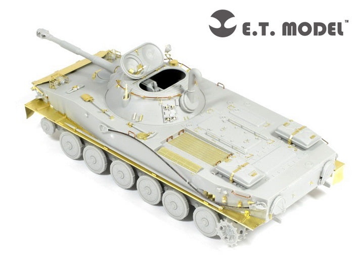 E.T. Model 1:35 Russian PT-76B Light Amphibious Tank Detail Set