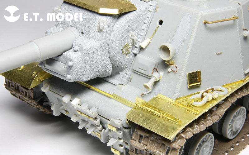 E.T. Model 1:35 WWII Soviet JSU-152/JSU-122 Fender Set