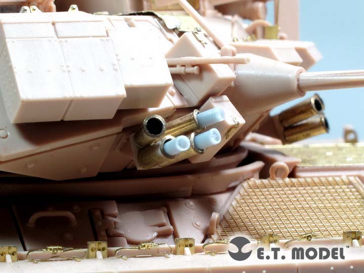 E.T. Model 1:35 US ARMY AFV Smoke Discharger