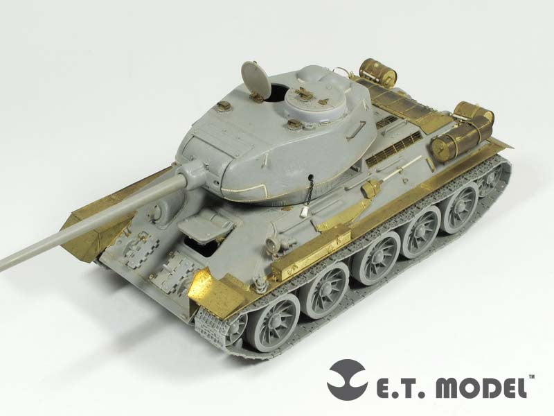 E.T. Model 1:35 WWII Soviet T-34/85 Basic Detail Set