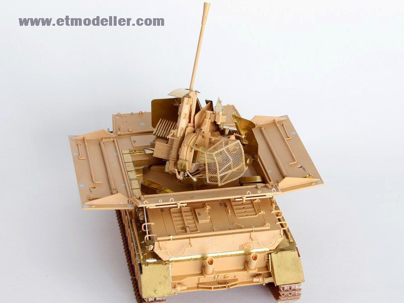 E.T. Model 1:35 WWII German Flakpanzer IV Möbelwagen Detail Set