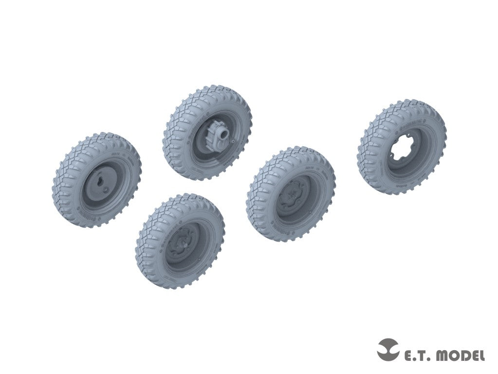 E.T. Model 1/35 WWII German Schwimmwagen Type166 Sagged wheels(Wide)