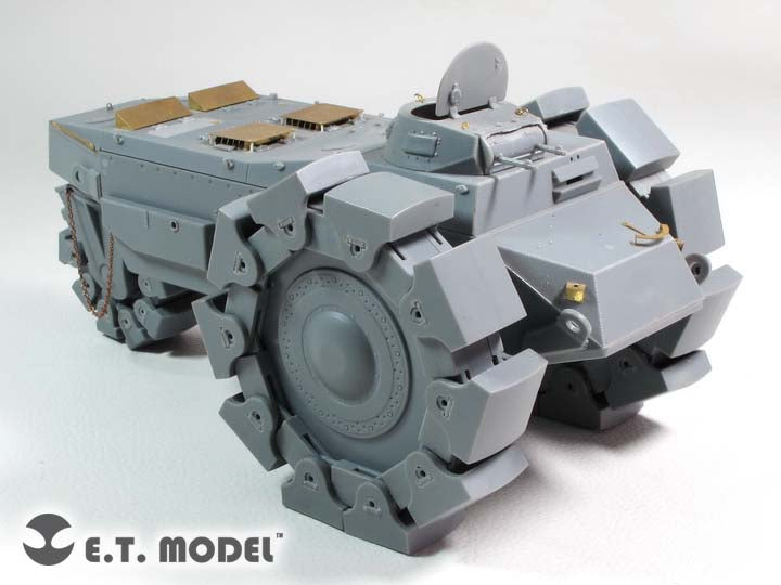 E.T. Model 1:35 WWII German VsKfz 617 Detail Set