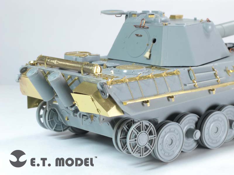 E.T. Model 1:35 WWII German Panther II Detail Set