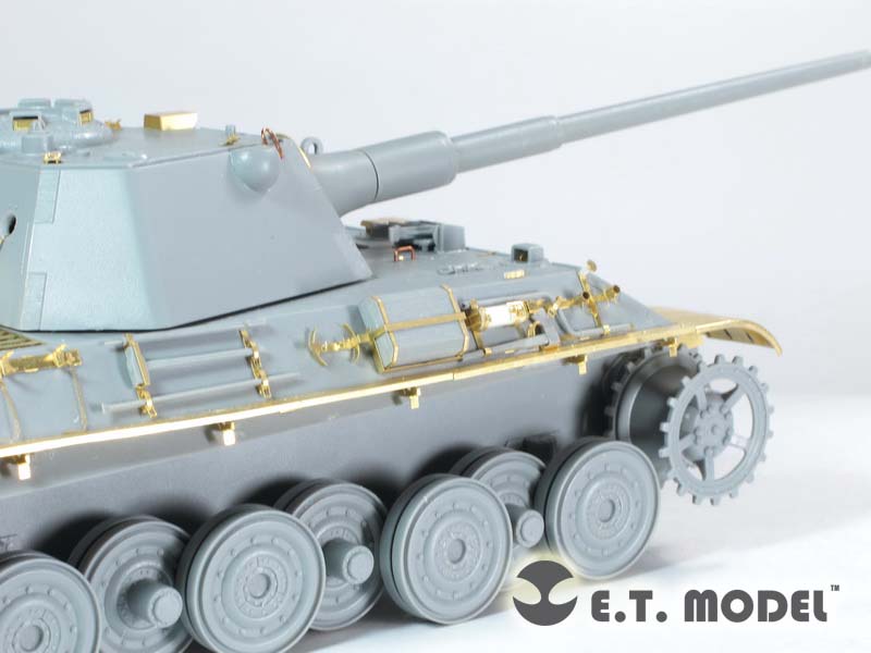 E.T. Model 1:35 WWII German Panther II Detail Set