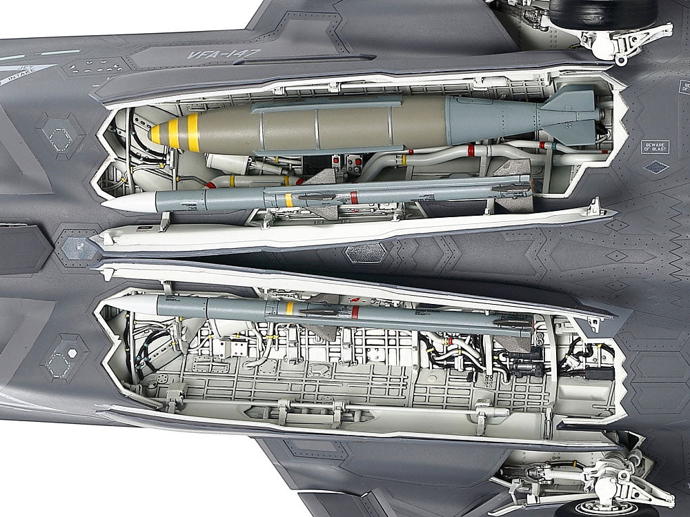 Tamiya 1:48 Lockheed Martin  F-35C Lightning II