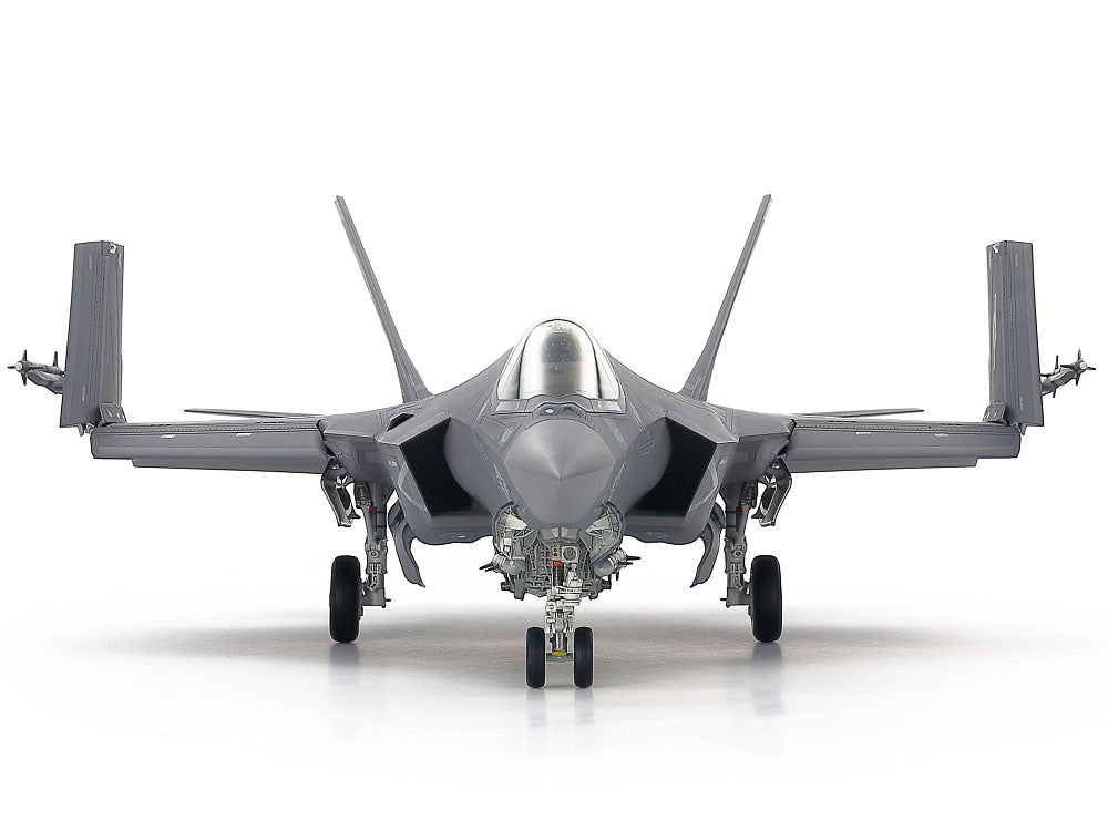 Tamiya 1:48 Lockheed Martin  F-35C Lightning II