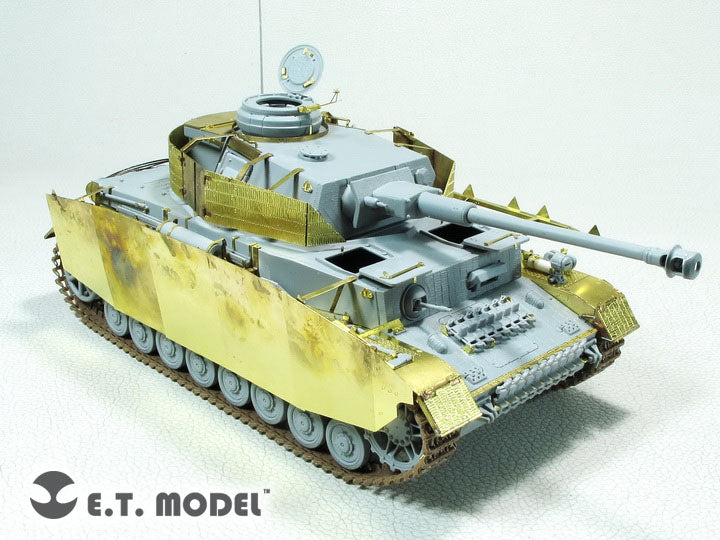 E.T. Model 1:35 WWII German Pz.Kpfw.IV Ausf.H w/Zimmerit Schurzen(Mid version) Detail Set