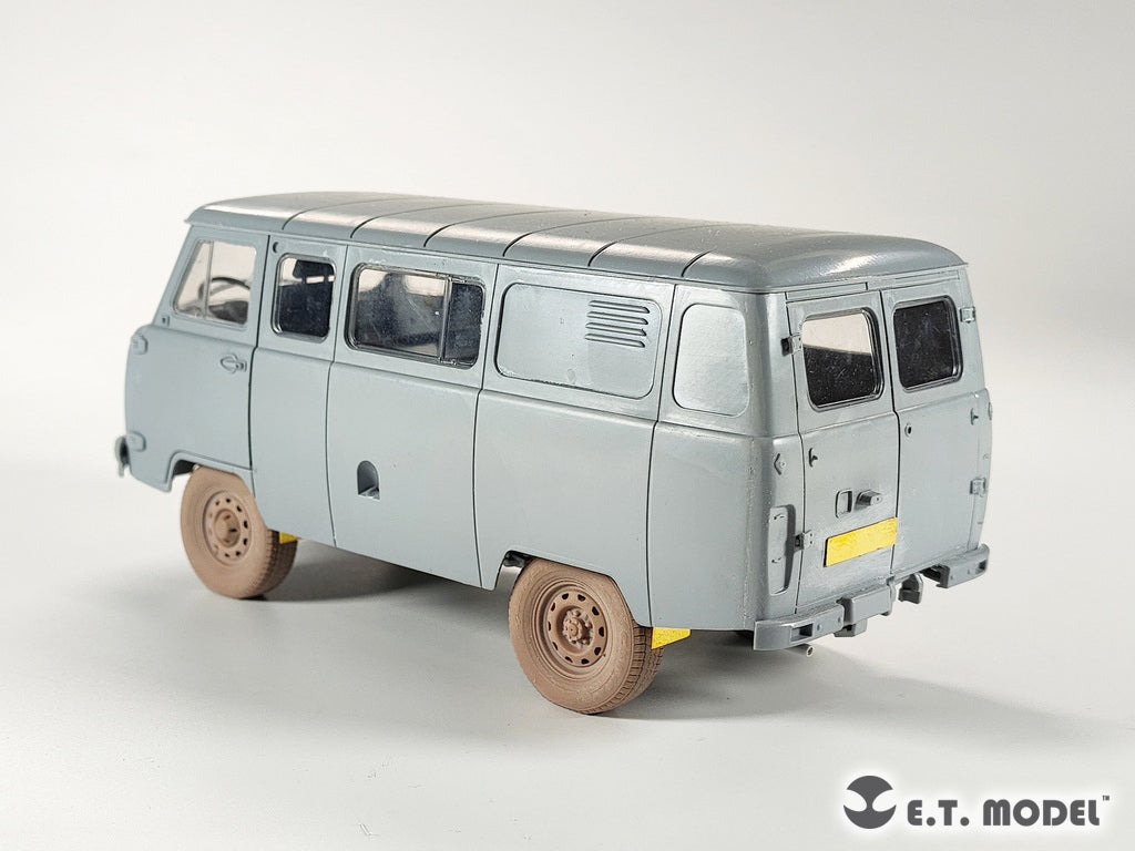 E.T. Model  1:35 Russian UAZ 3909 Military Van Detail Set