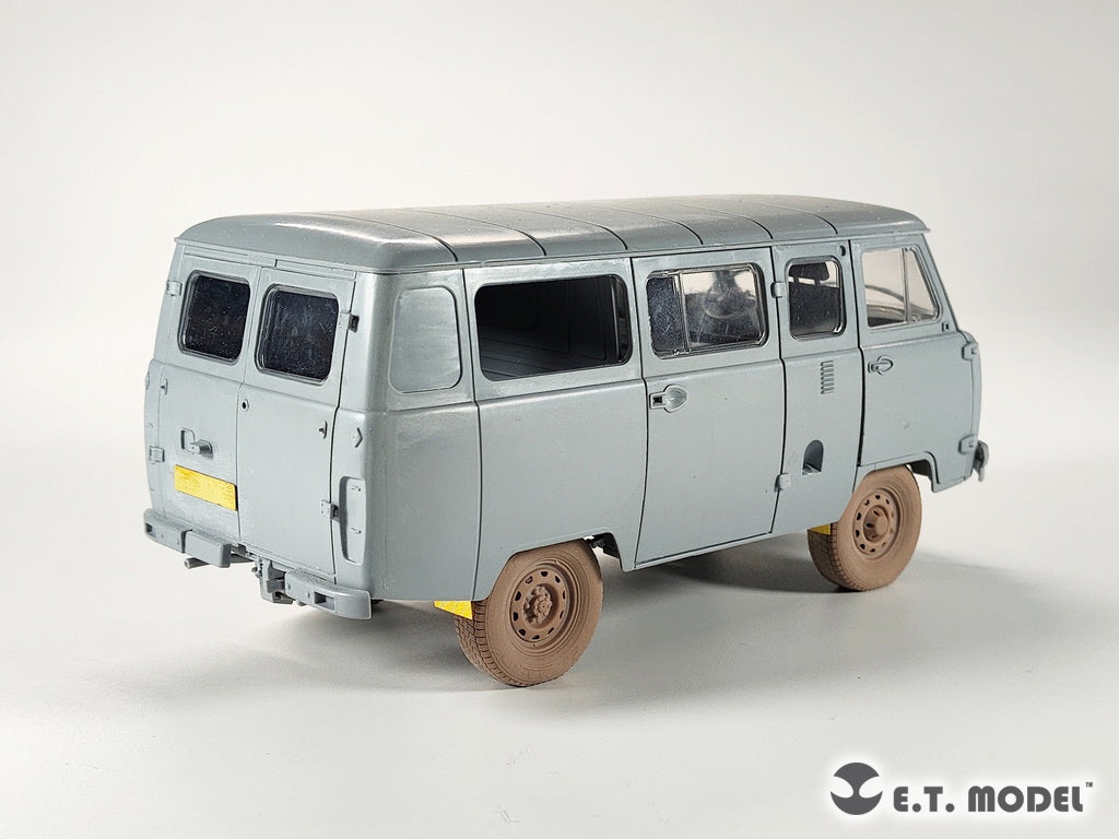 E.T. Model  1:35 Russian UAZ 3909 Military Van Detail Set