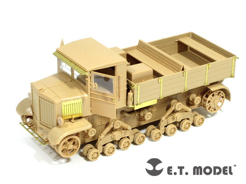 E.T. Model 1:35 WWII Soviet Voroshilovets Tractor Detail Set