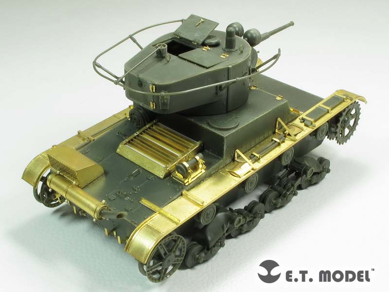 E.T. Model 1:35 Soviet T-26 Light Tank Mod.1935