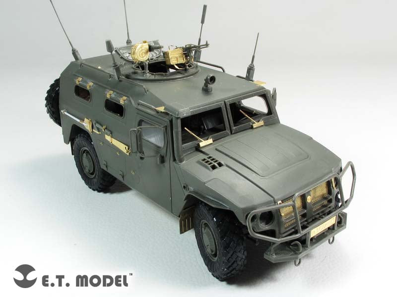 E.T. Model 1:35 Russian GAZ-233014 STS "TIGER" Detail Set