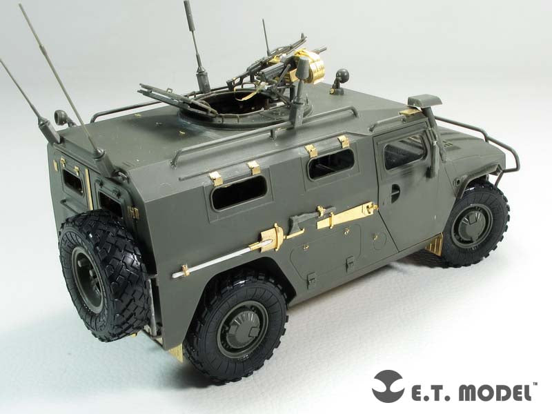 E.T. Model 1:35 Russian GAZ-233014 STS "TIGER" Detail Set