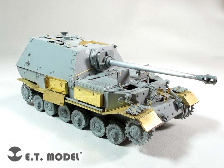 E.T. Model 1:35 WWII German Ferdinand Schwerer Jagdpanzer Basic Detail Set