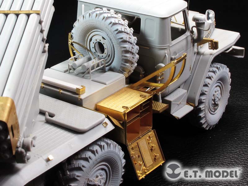 E.T. Model 1:35 Russian BM-21 Grad Multiple Rocket Launcher Detail Set