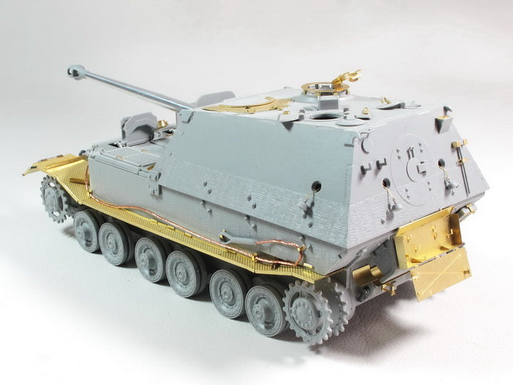 E.T. Model 1:35 WWII German Ferdinand/Elefant Schwerer Jagdpanzer Fenders