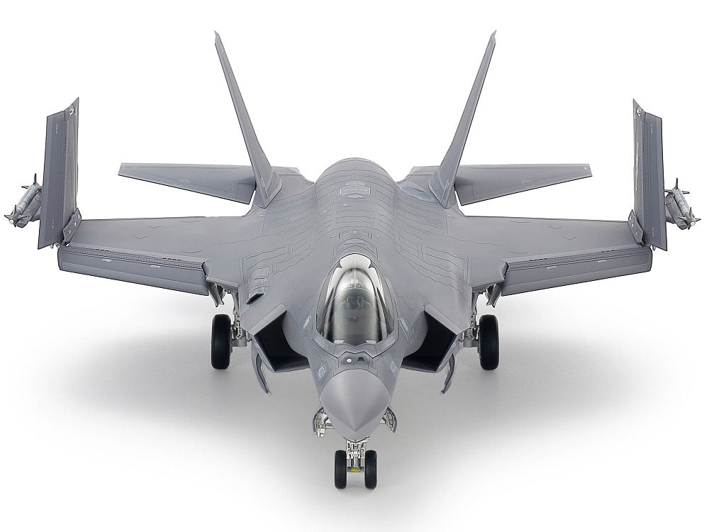 Tamiya 1:48 Lockheed Martin  F-35C Lightning II