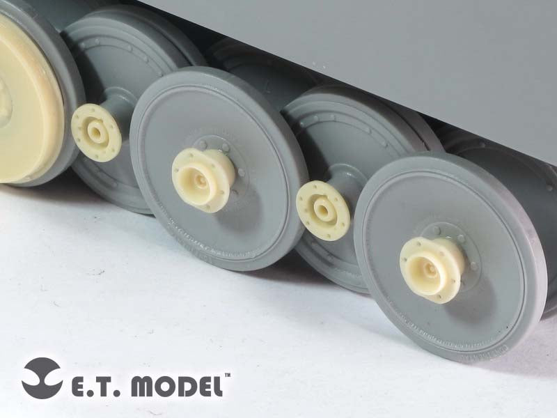 E.T. Model 1:35 Road Wheel Flanges for Tiger I Early Version