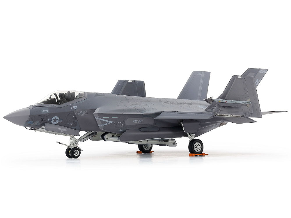 Tamiya 1:48 Lockheed Martin  F-35C Lightning II