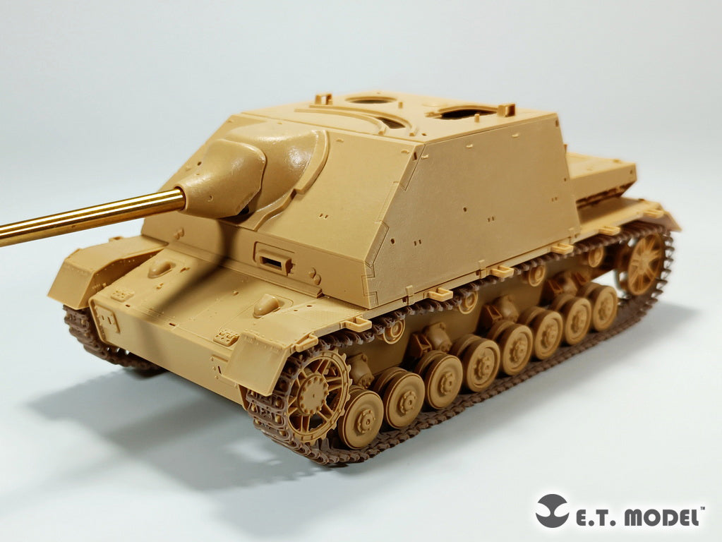 E.T. Model 1/35 WWII German Pz.Kpfw.IV Late Version（Type 7）Workable Track