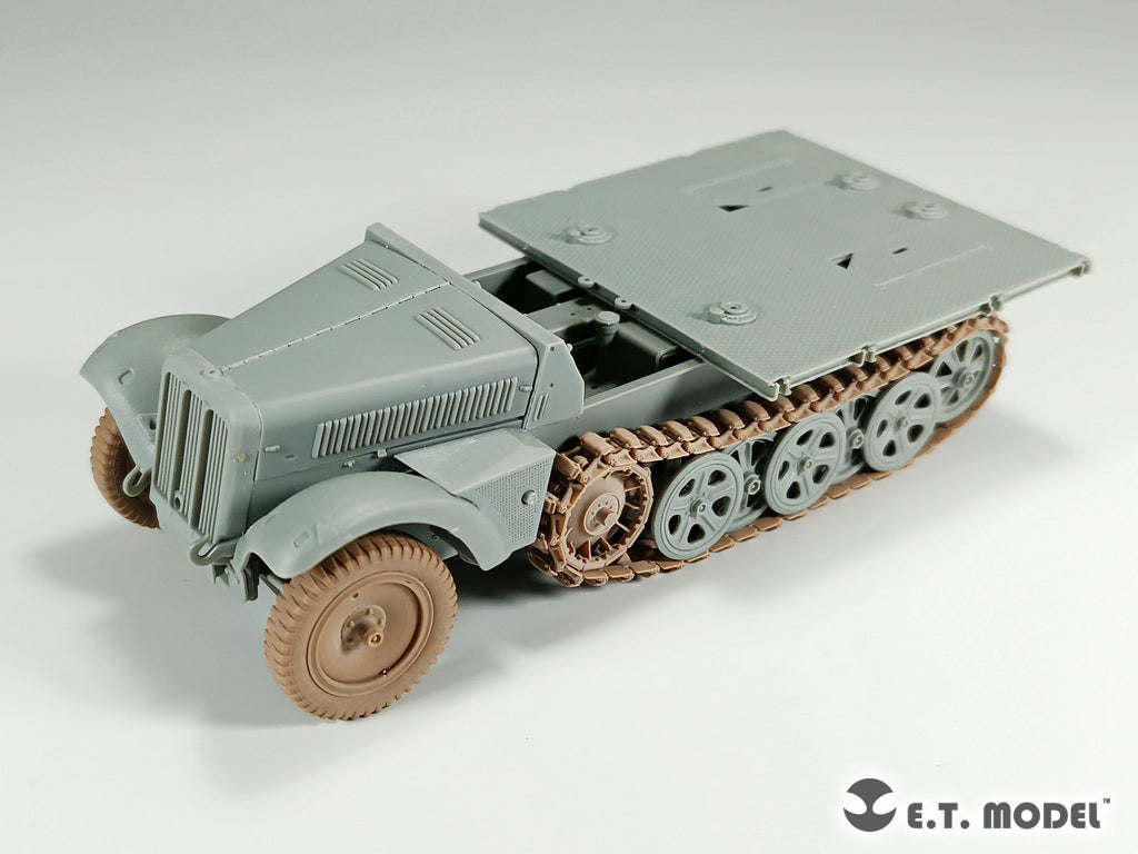 E.T. Model 1/35 WWII German Sd.kfz.250/Sd.kfz.10 Sprockets & Track links