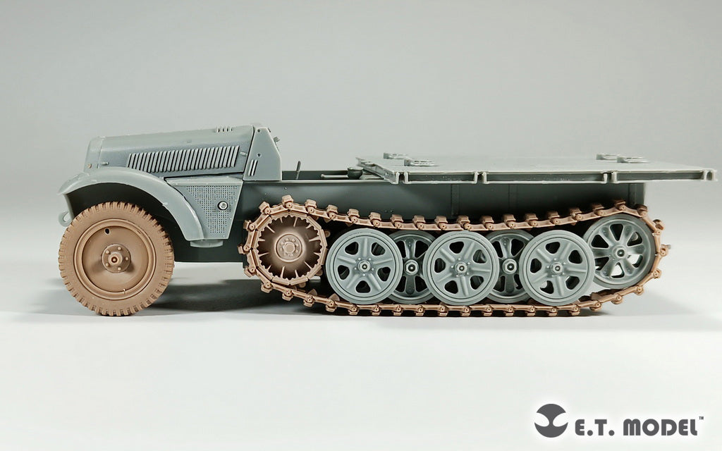 E.T. Model 1/35 WWII German Sd.kfz.250/Sd.kfz.10 Sprockets & Track links