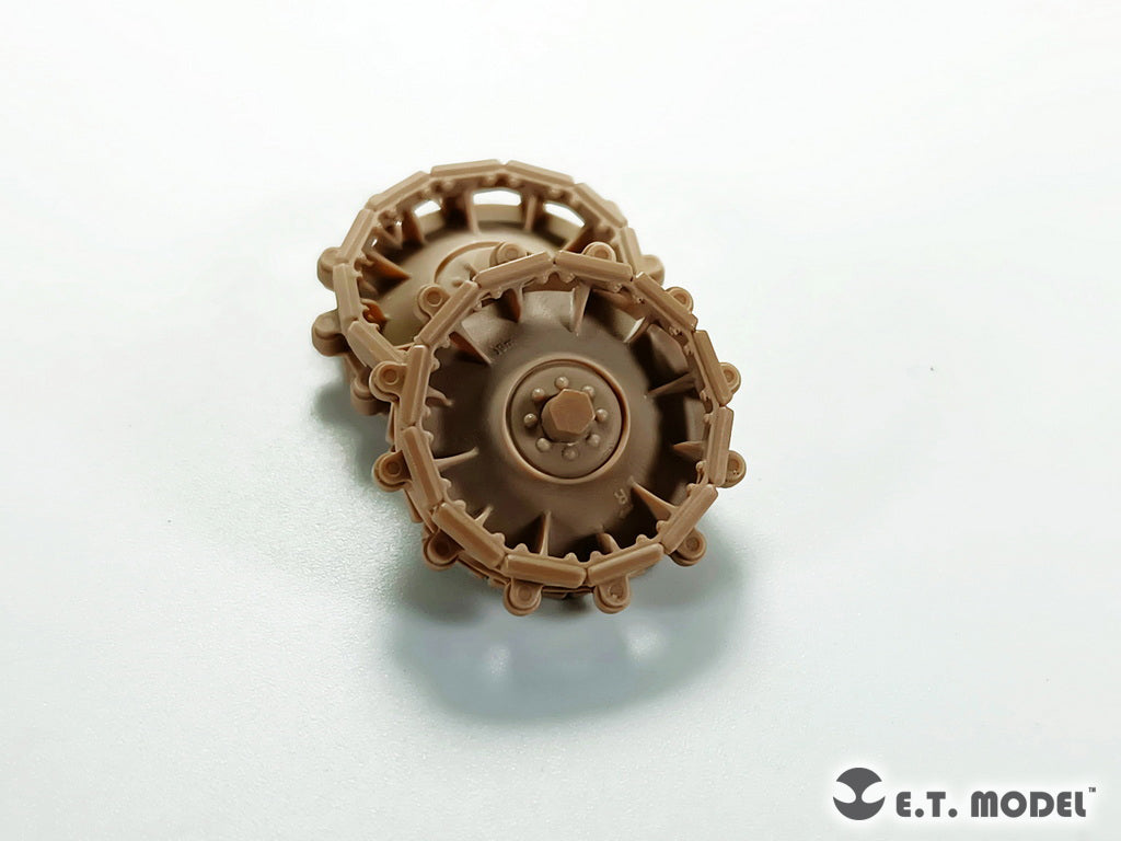 E.T. Model 1/35 WWII German Sd.kfz.250/Sd.kfz.10 Sprockets & Track links