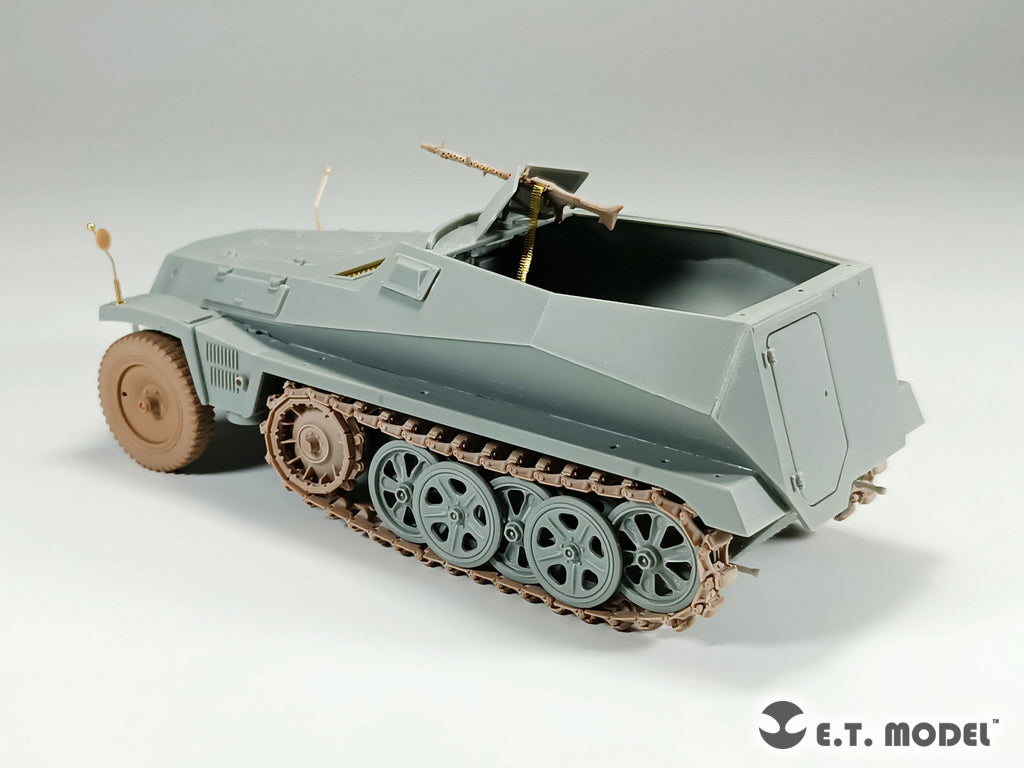 E.T. Model 1/35 WWII German Sd.kfz.250/Sd.kfz.10 Sprockets & Track links