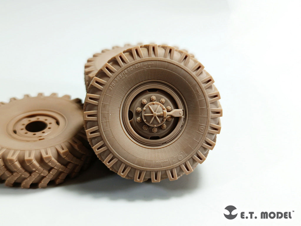 E.T. Model 1/35 Russian URAL-4320 Truck Weighted Road Wheels(3D Printed)