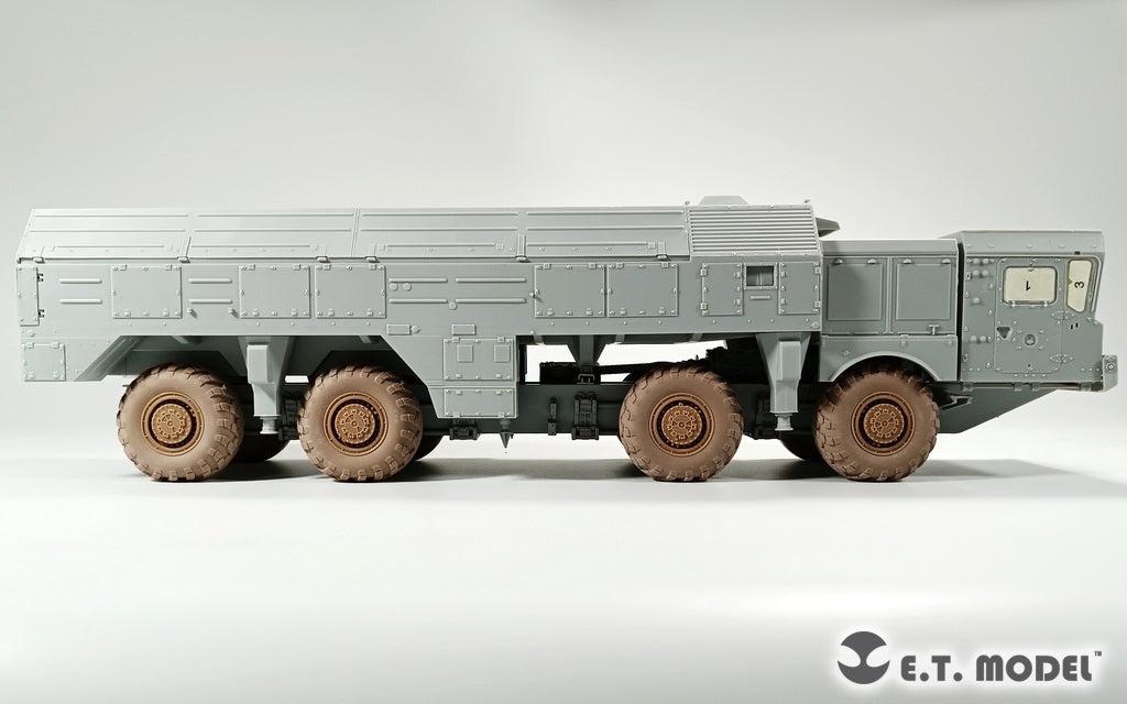 E.T. Model 1/35 Russian Ballistic Missile System “ISKANDER-M” Sagged Wheels