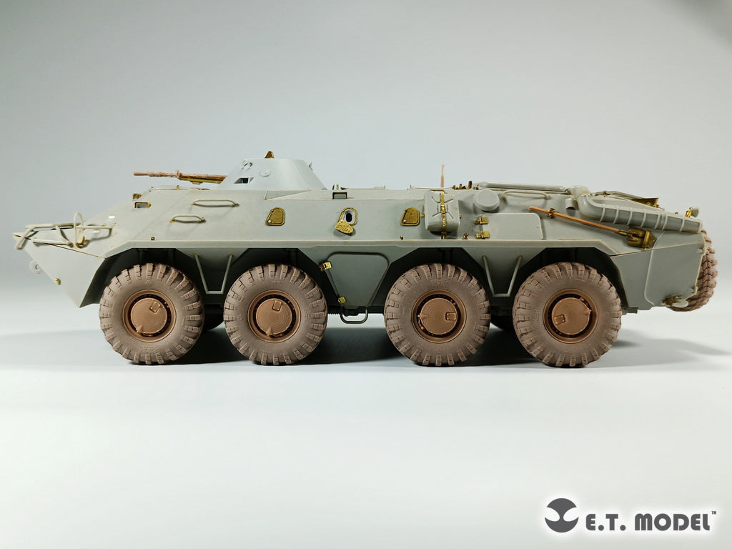 E.T. Model 1/35 Russian BTR-70 APC Sagged Wheels