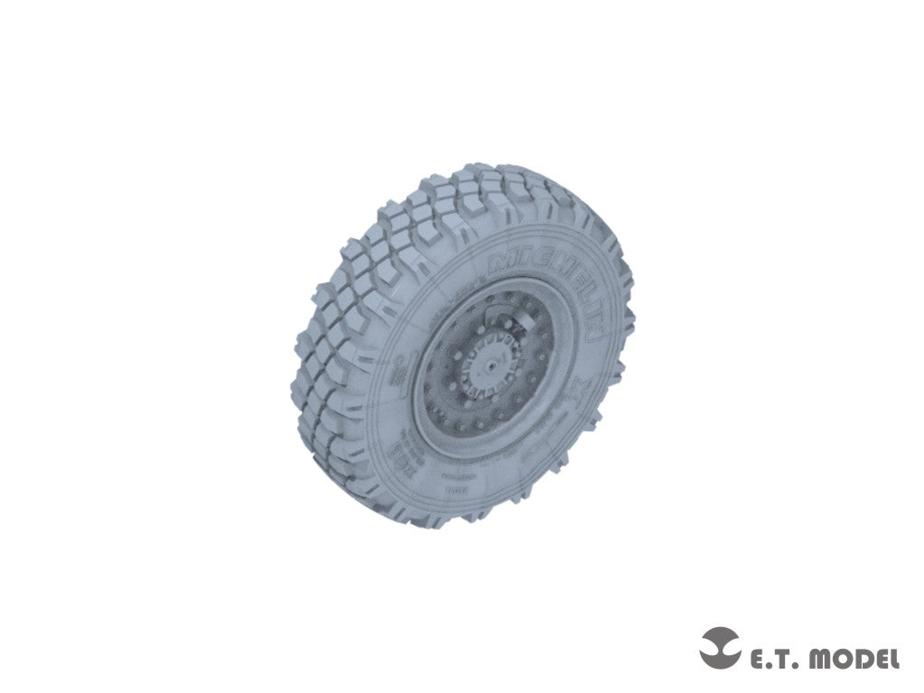 E.T. Model 1:35 U.S.Army Stryker Armored Vehicle Sagged Wheels (3D Printed) for Trumpeter kit