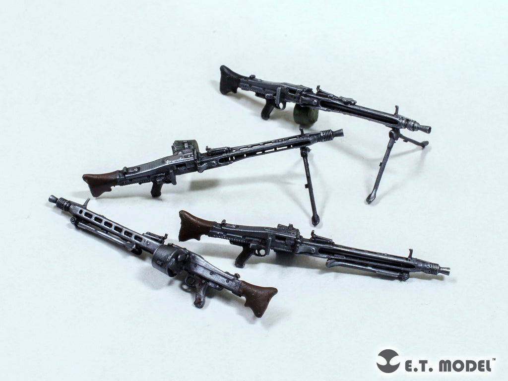 E.T. Model 1:35 WWII German Mg42 Machinegun & Ammo Box (3D Printed) 2 pieces