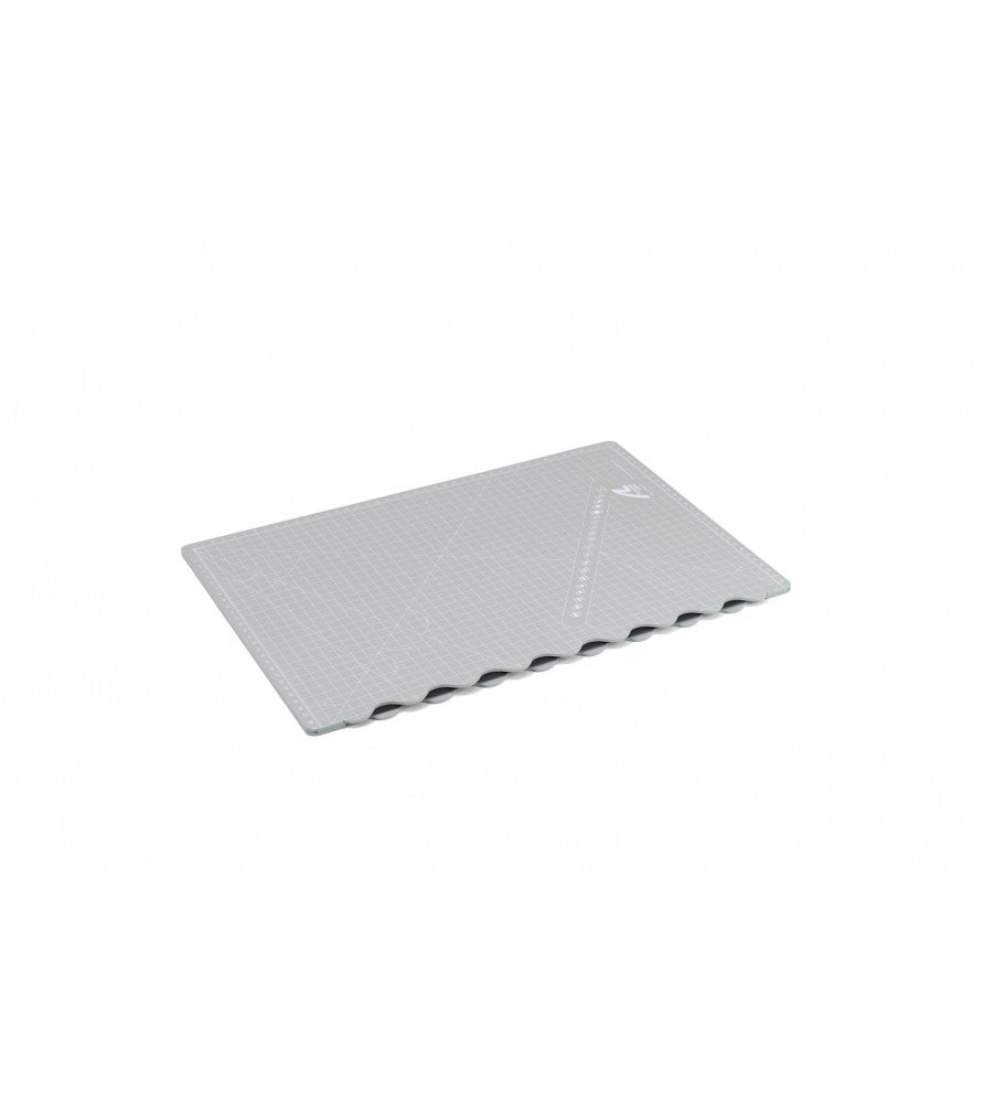 Artesania A2 Foldable Cutting Mat (Size 3 x 450 x 600mm)