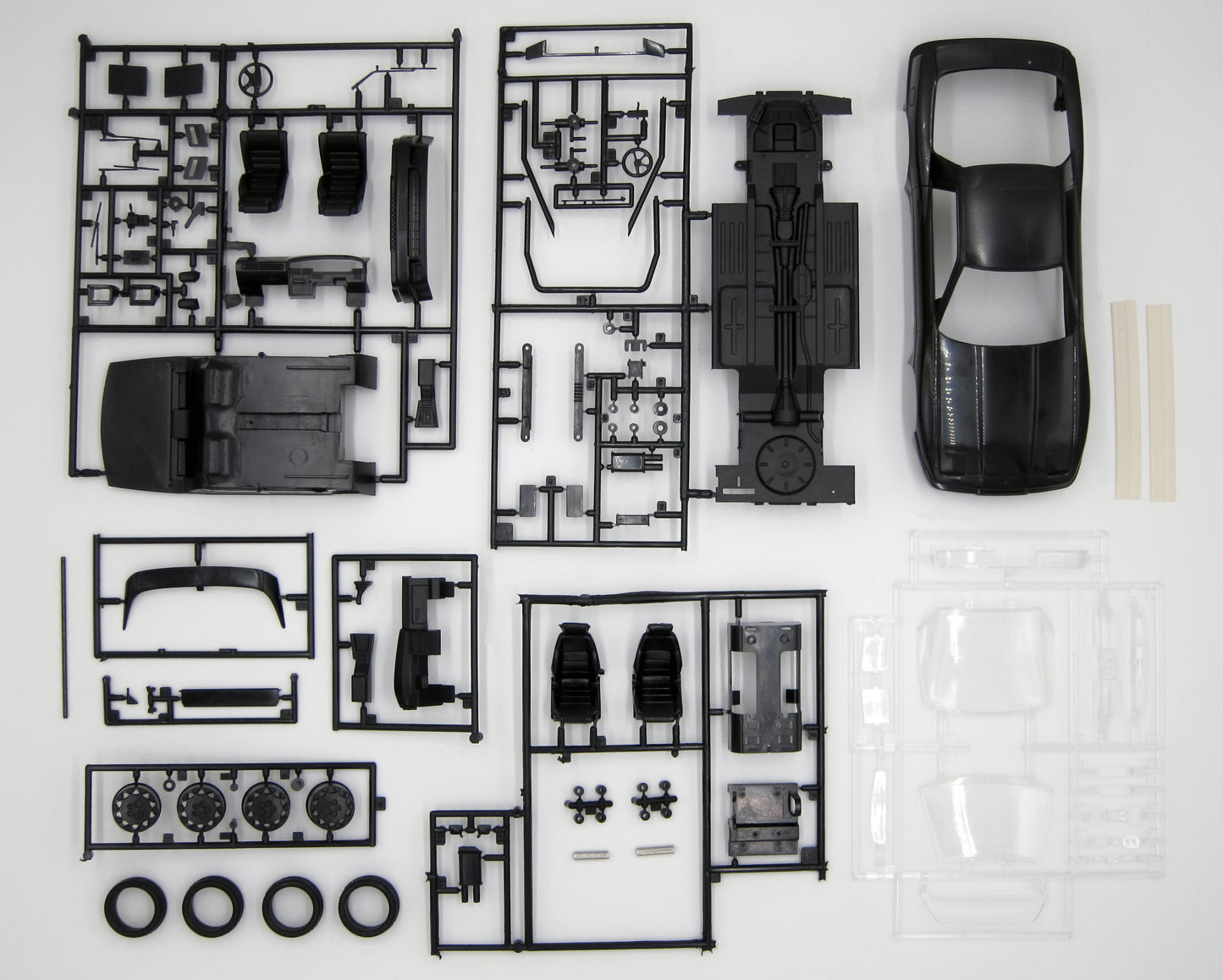 Fujimi 1/24 Supra 3.0GT Wide Body (High Society Car Version) [HC-6] Plastic Model Kit