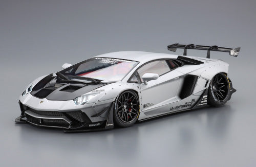 Aoshima 1:24 LB Works Lamborghini Aventador Limited Edition Ver.1