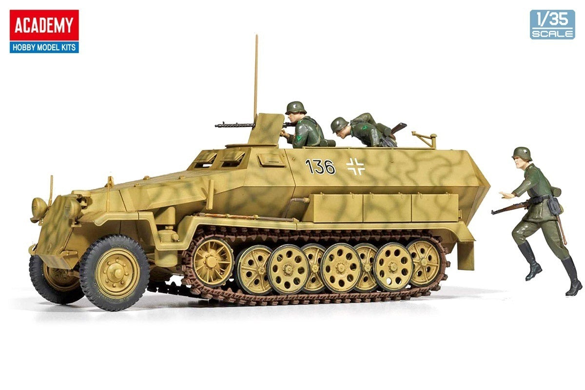 Academy 1/35 German Sd.kfz.251 Ausf.C Plastic Model Kit