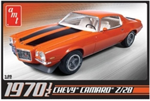 AMT 1/25 1970 1/2 Camaro Z28 Plastic Model Kit