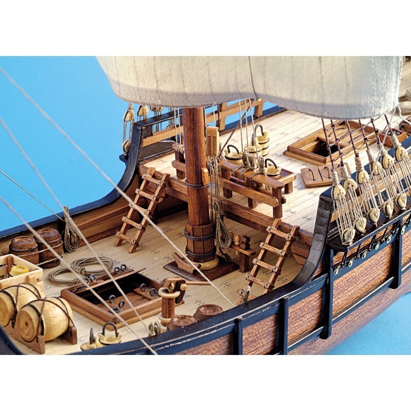 Artesania 1/65 La Pinta Wooden Ship Model