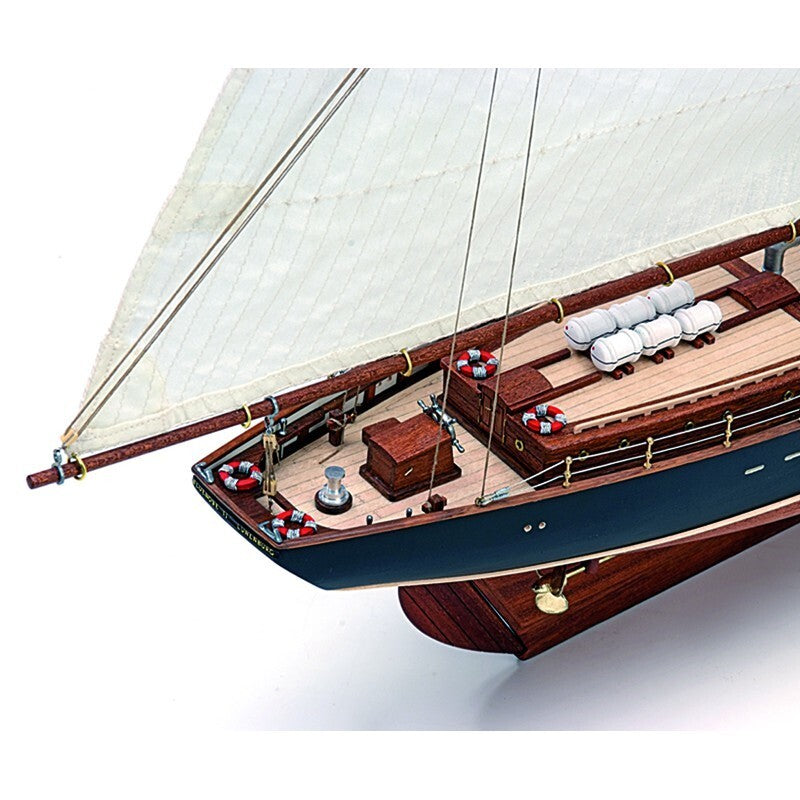 Artesania 1/75 Bluenose II Wooden Ship Model