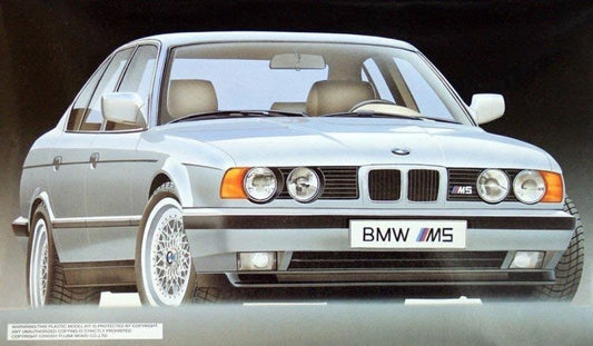 Fujimi 1/24 BMW M5 (RS-34) Plastic Model Kit