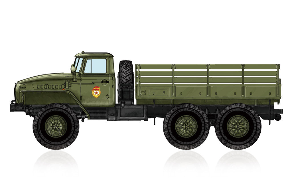 HobbyBoss 1/72 Russian URAL-4320 Truck Plastic Model Kit