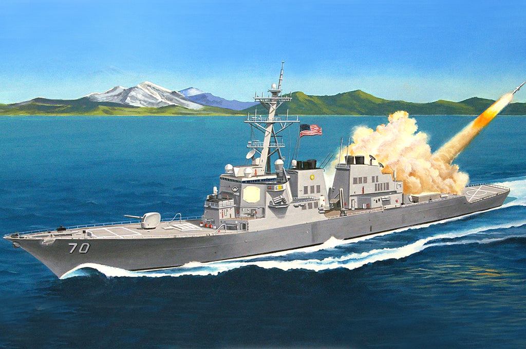 HobbyBoss 1/700 Hopper DDG-70 Plastic Model Kit